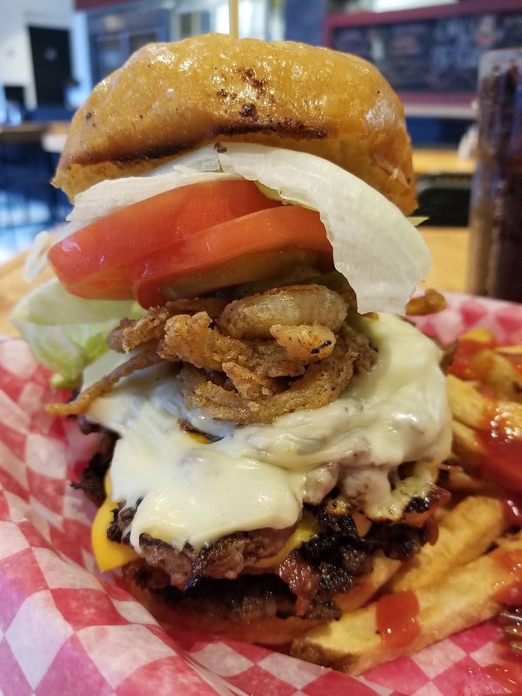 The Crazy Canuck Kitchener | restaurant | 141 Ontario St N, Kitchener, ON N2H 4Y5, Canada | 5197492062 OR +1 519-749-2062