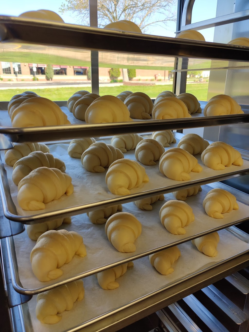 Mi-Sant Kitchen & Bakery | restaurant | 1881 MN-36, Roseville, MN 55113, USA | 6514448107 OR +1 651-444-8107