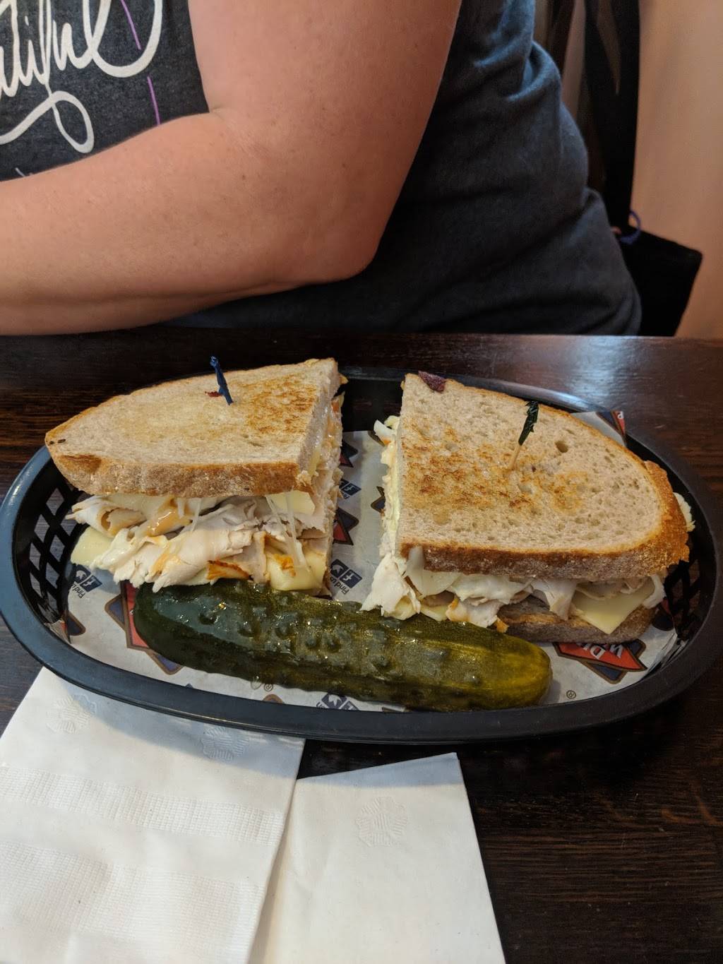 Brioni Cafe & Deli | cafe | 7151 N Main St, Village of Clarkston, MI 48346, USA | 2486256181 OR +1 248-625-6181