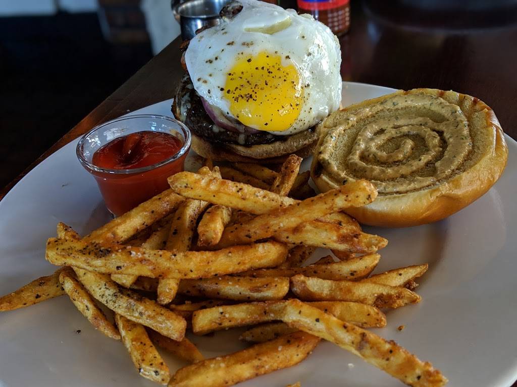 Docs Wine & Food | restaurant | 3509 S Peoria Ave, Tulsa, OK 74105, USA | 9189493663 OR +1 918-949-3663