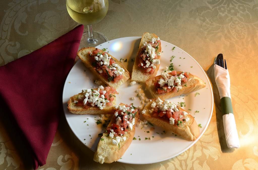 Franks Place | restaurant | 33 S Washington St, Danville, IN 46122, USA | 3177181146 OR +1 317-718-1146