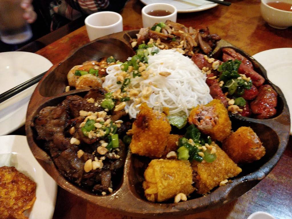 Pho & Cafe Anh Hong | restaurant | 7036 Terminal Square, Upper Darby, PA 19082, USA | 6107139118 OR +1 610-713-9118