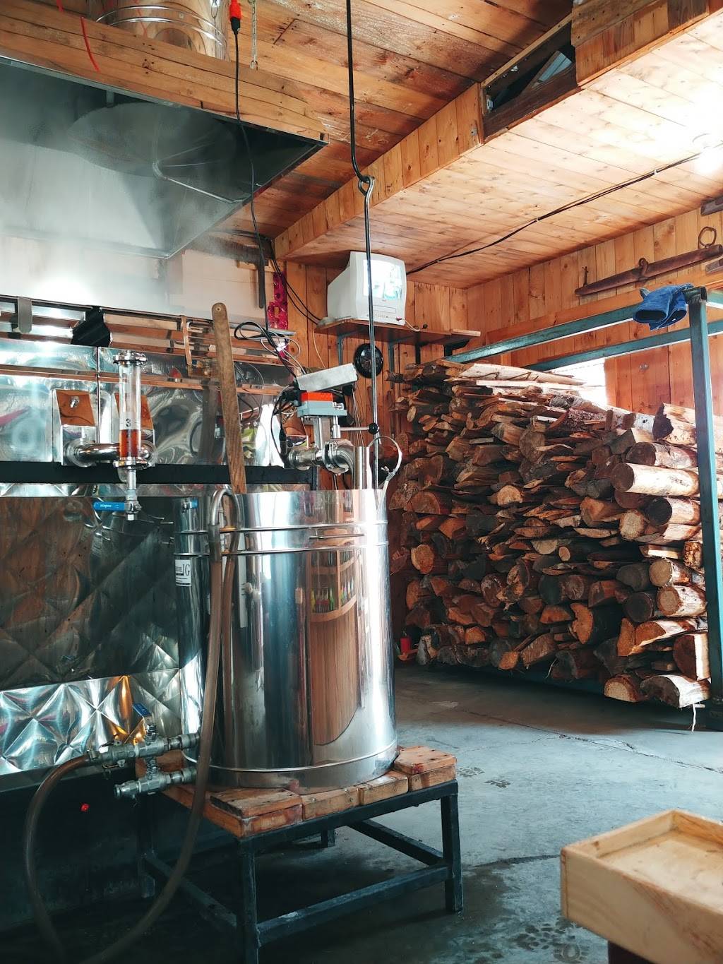 Érablière Familiale P.Bernier | restaurant | 45 Chemin Bell, Shefford, QC J2M 1K6, Canada | 4505395070 OR +1 450-539-5070