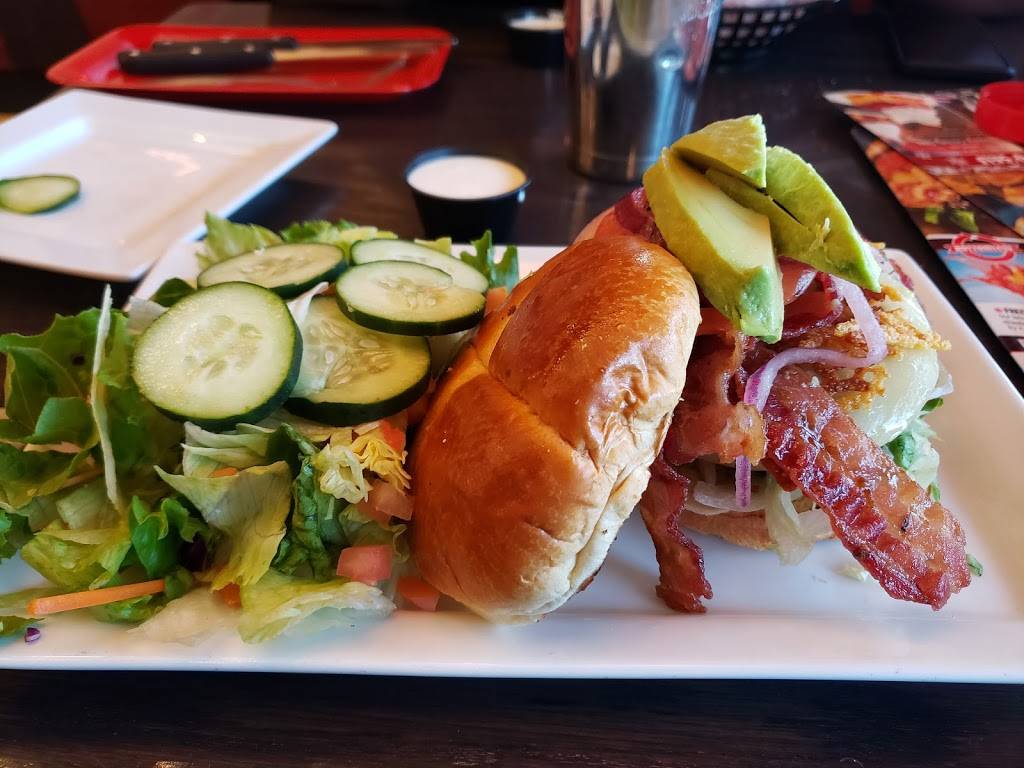 Red Robin Gourmet Burgers and Brews | restaurant | 11010 Lavender Hill Dr building 8b, Las Vegas, NV 89135, USA | 7022580948 OR +1 702-258-0948