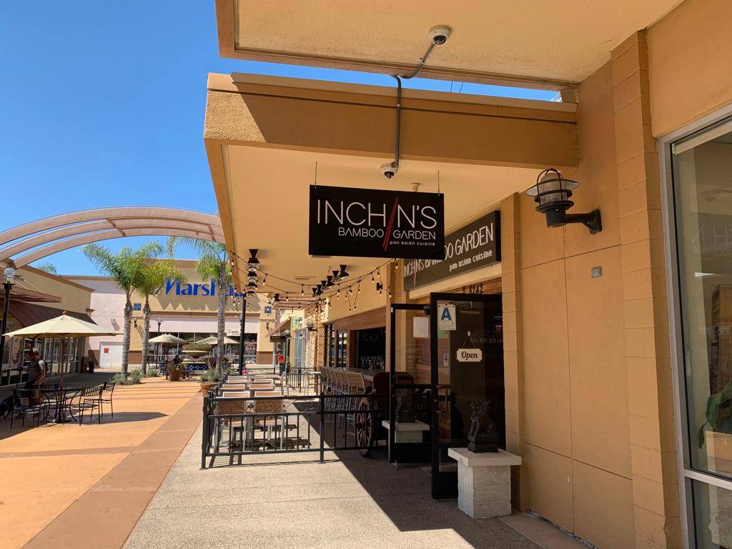Inchins Bamboo Garden | restaurant | 8242 Mira Mesa Blvd, San Diego, CA 92126, USA | 8585368843 OR +1 858-536-8843