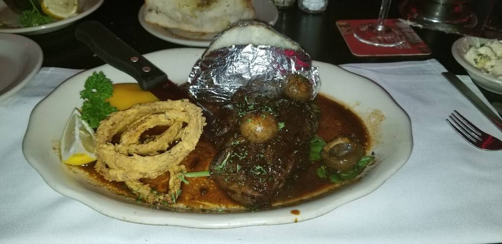 Ernests Orleans Restaurant & Cocktail Lounge | restaurant | 1601 N Spring St, Shreveport, LA 71101, USA | 3182261325 OR +1 318-226-1325