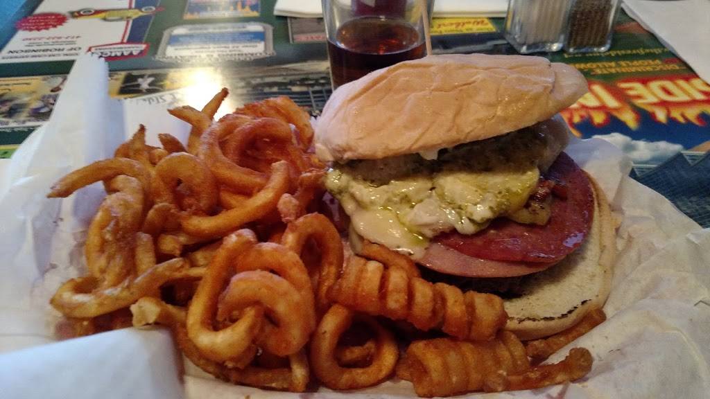 Fireside Inn | restaurant | 4214 Steubenville Pike, Pittsburgh, PA 15205, USA | 4129215566 OR +1 412-921-5566