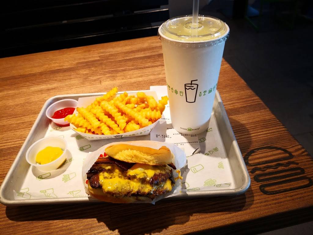 Shake Shack | restaurant | 6025 Royal Ln #305, Dallas, TX 75230, USA | 4694452240 OR +1 469-445-2240