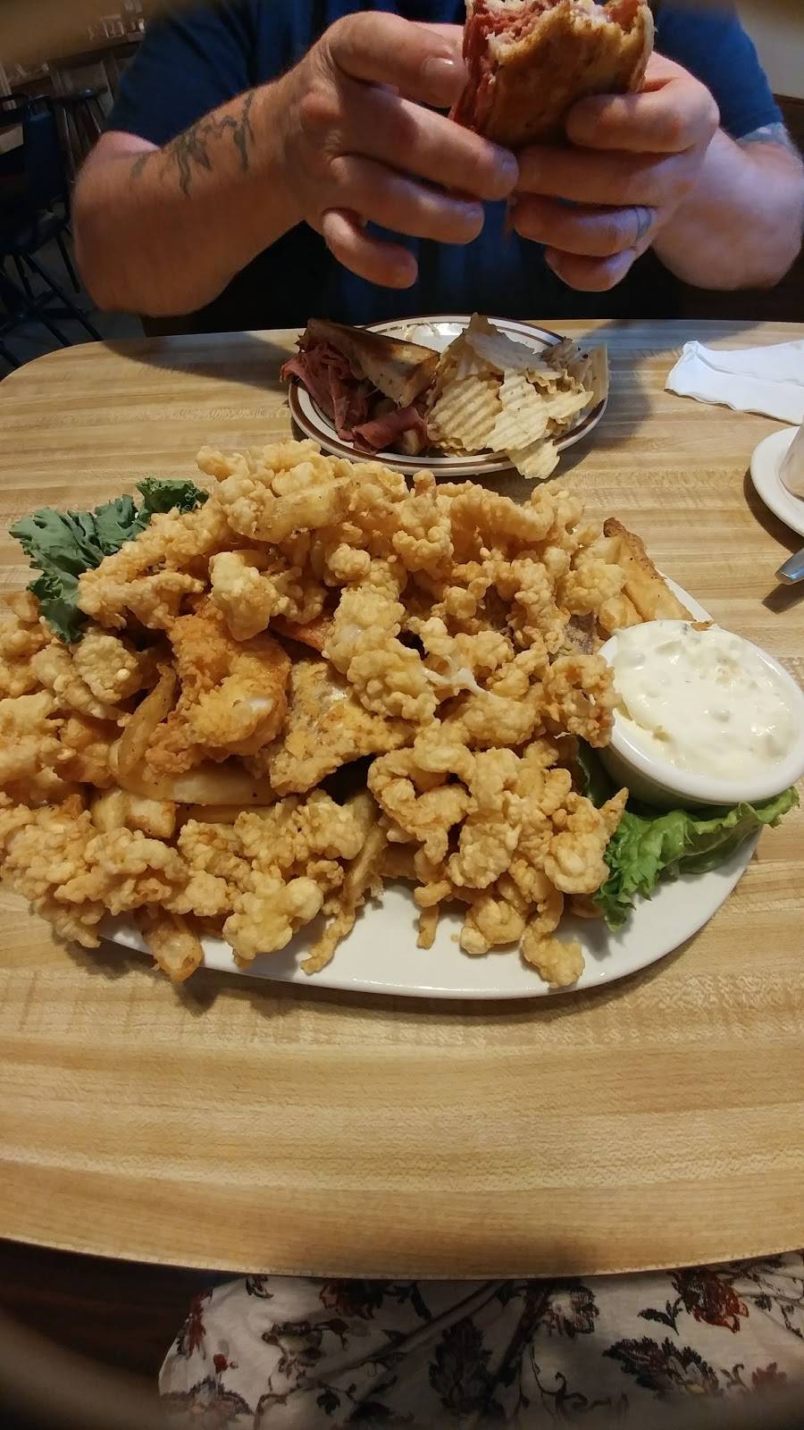 Fathers | restaurant | 7079 US-5, Bellows Falls, VT 05101, USA | 8024633909 OR +1 802-463-3909