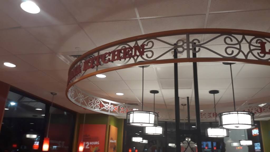 Popeyes Louisiana Kitchen | restaurant | 3707 US-301 North, Ellenton, FL 34222, USA | 9418402843 OR +1 941-840-2843