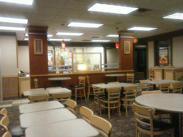 Wendys | restaurant | 1735 Decherd Blvd, Decherd, TN 37324, USA | 9313135748 OR +1 931-313-5748