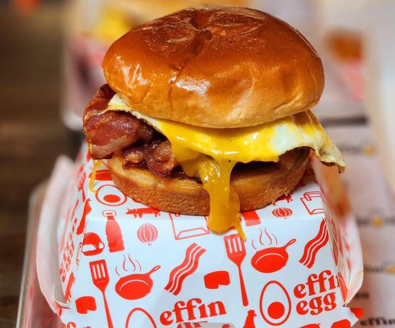 Effin Egg Naperville | cafe | 22 E Chicago Ave #117, Naperville, IL 60540, USA | 6302012187 OR +1 630-201-2187