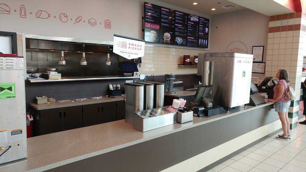 Smashburger | restaurant | 6401 Bluebonnet Blvd, Baton Rouge, LA 70810, USA | 2259607081 OR +1 225-960-7081