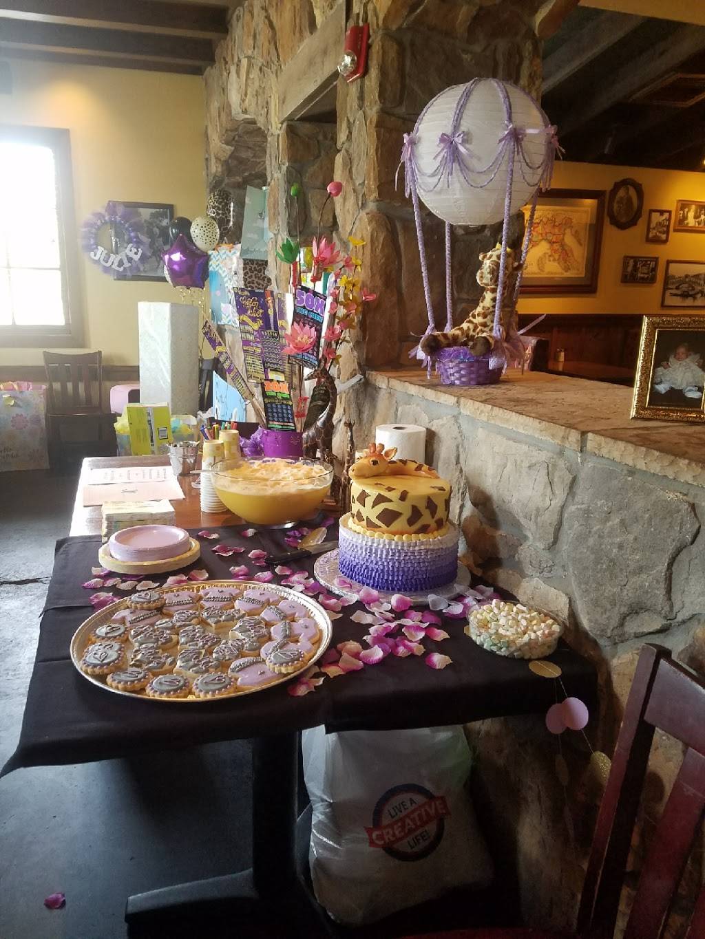 Johnny Carinos | restaurant | 19820 Northwest Fwy, Houston, TX 77065, USA | 2819701554 OR +1 281-970-1554