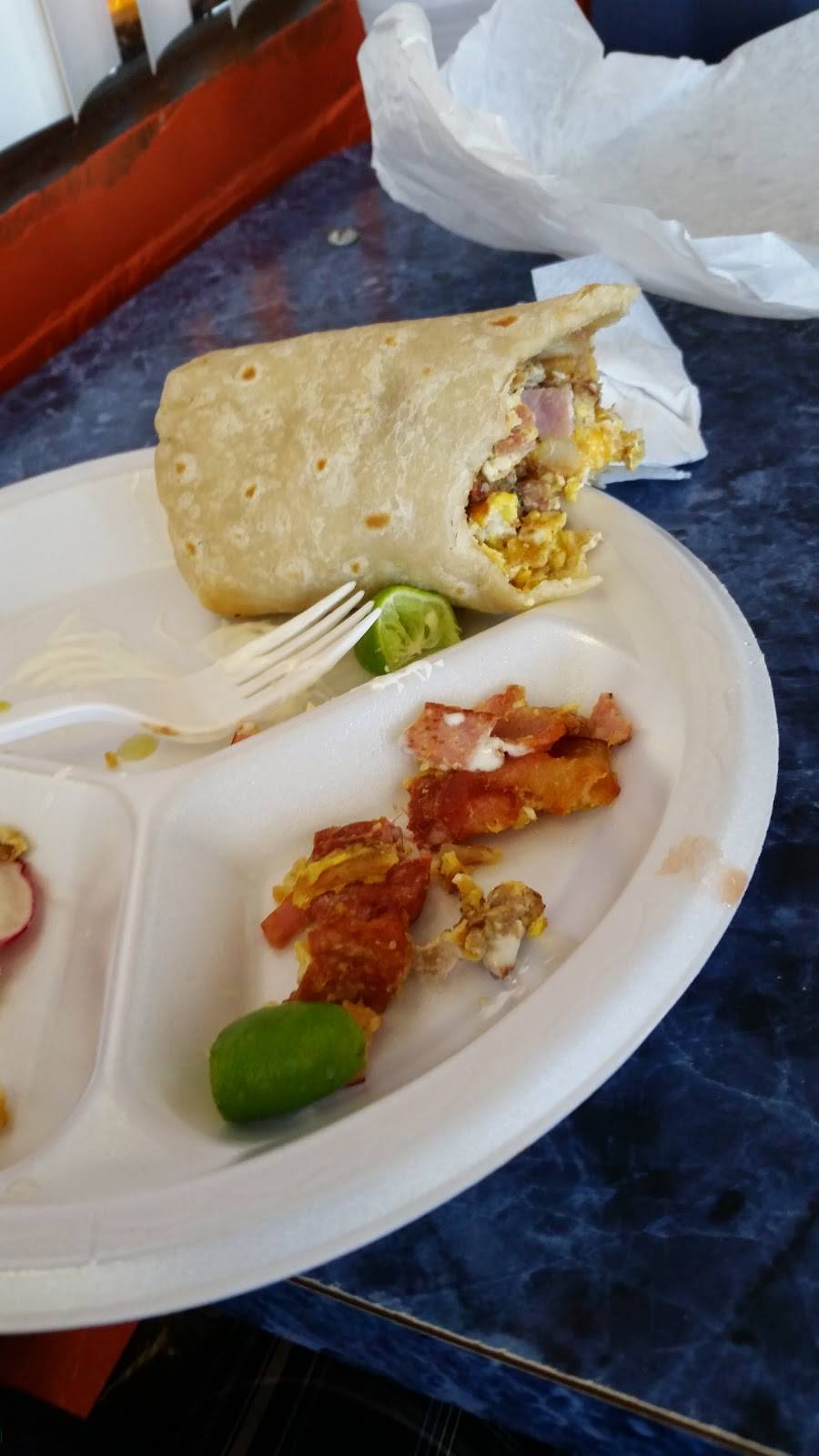 Ramiros Mexican Food | restaurant | 1618 W Bell Rd, Phoenix, AZ 85023, USA | 6029426699 OR +1 602-942-6699