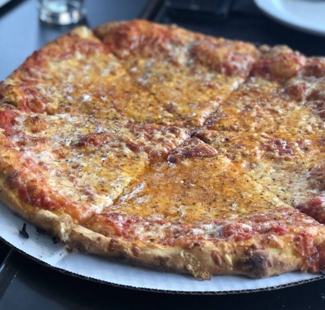 Bob’s Pizza | restaurant | 1659 W 21st St, Chicago, IL 60608, United States | 3126006155 OR +1 312-600-6155