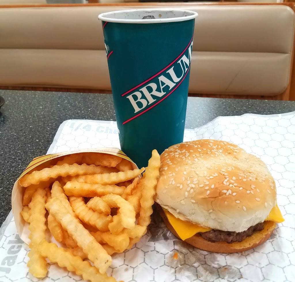 Braums Ice Cream & Burger Restaurant | restaurant | 2035 Bonham St, Paris, TX 75460, USA | 9037842142 OR +1 903-784-2142