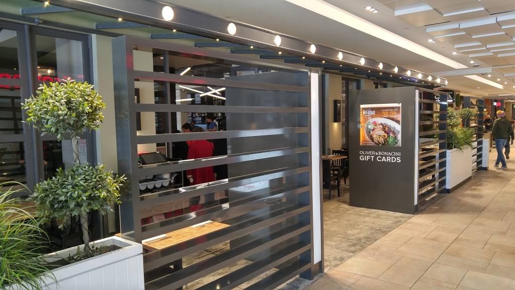 Oliver & Bonacini Café Grill | restaurant | 2901 Bayview Ave, North York, ON M2K 1E6, Canada | 4165901300 OR +1 416-590-1300