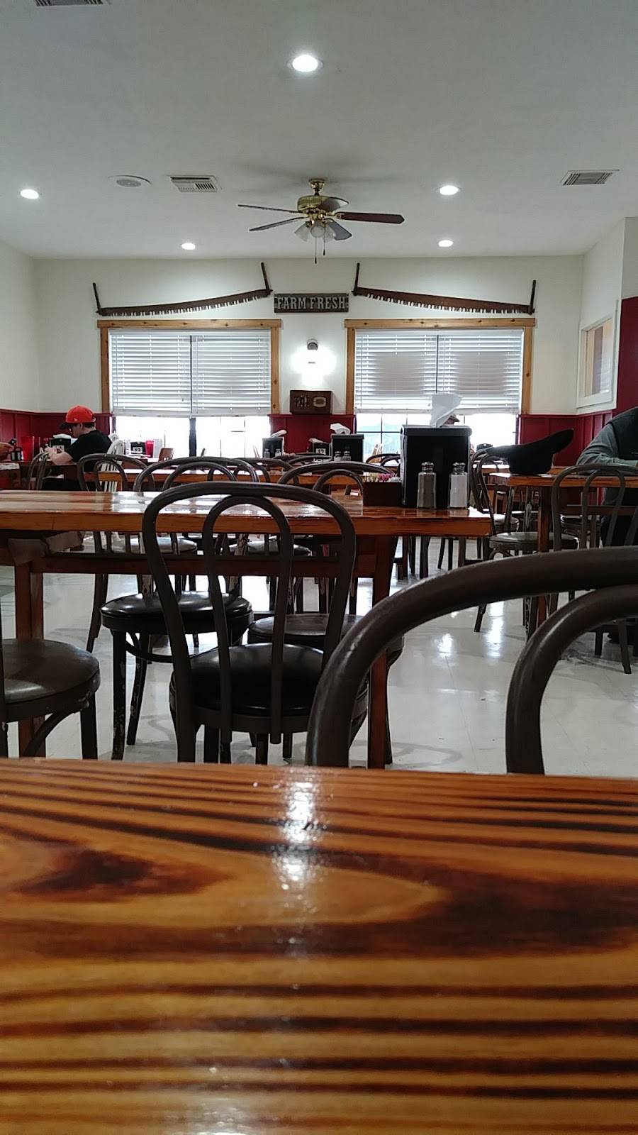 Diamond S Diner | restaurant | 190 US-90, China, TX 77613, USA | 4097523030 OR +1 409-752-3030