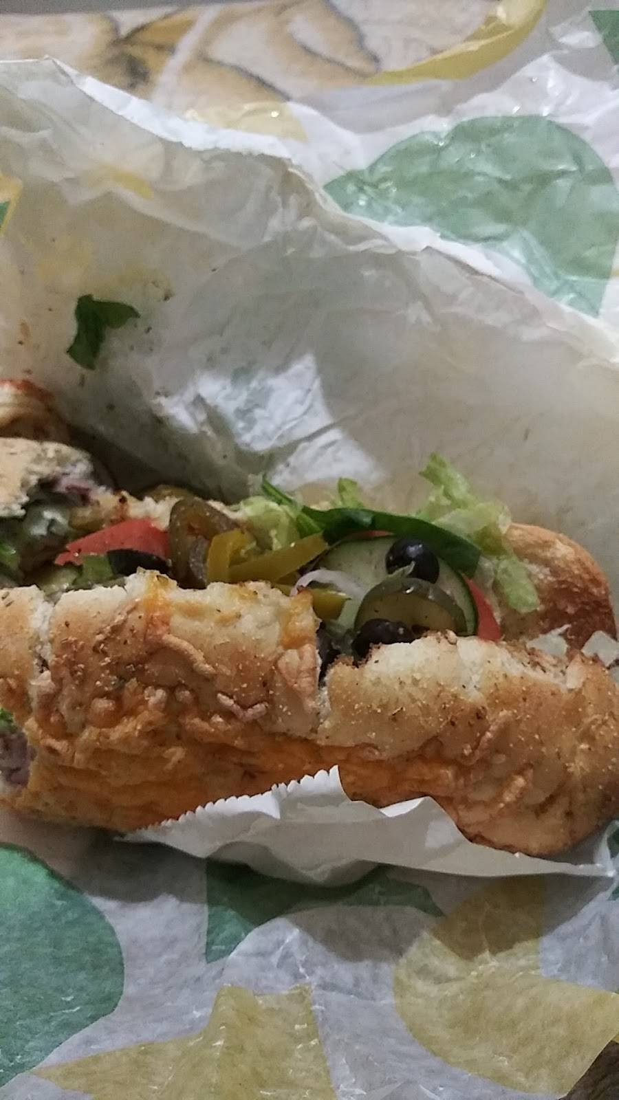 Subway | restaurant | Mt. Vernon & Mill Center, 1353 W Mill St Ste 103, San Bernardino, CA 92410, USA | 9093835900 OR +1 909-383-5900