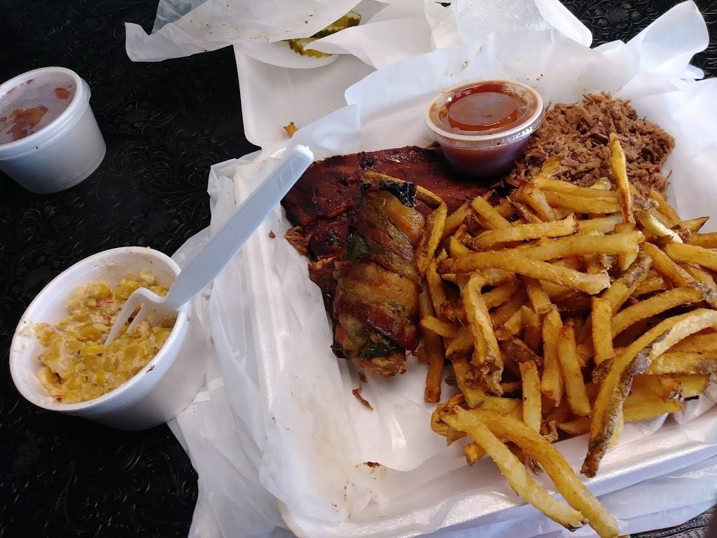 Jambos BBQ | restaurant | 1724 W Division St, Arlington, TX 76012, USA | 8172757881 OR +1 817-275-7881