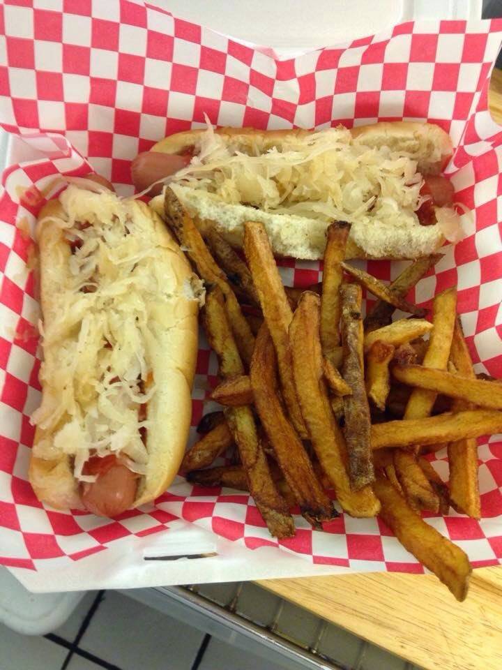 Monchis Cafe | restaurant | 1040 Highway 17 S, Surfside Beach, SC 29575, USA | 8432679290 OR +1 843-267-9290