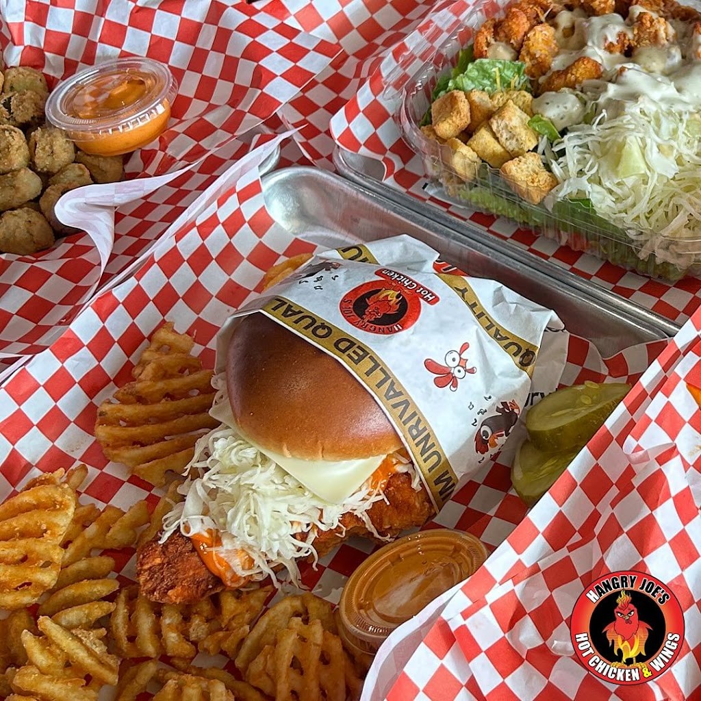 Hangry Joes Hot Chicken & Wings | meal takeaway | 12336 Towncenter Plz, Sterling, VA 20164, USA | 5714407111 OR +1 571-440-7111
