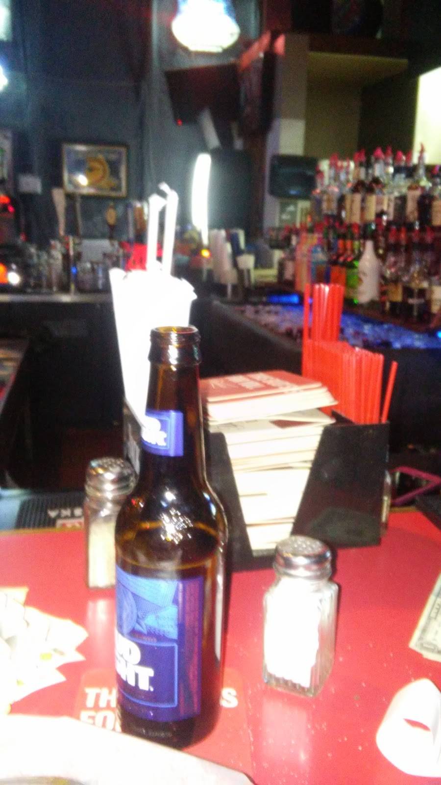 Mack Daddys | restaurant | 1031 IN-62, Charlestown, IN 47111, USA | 8122561092 OR +1 812-256-1092