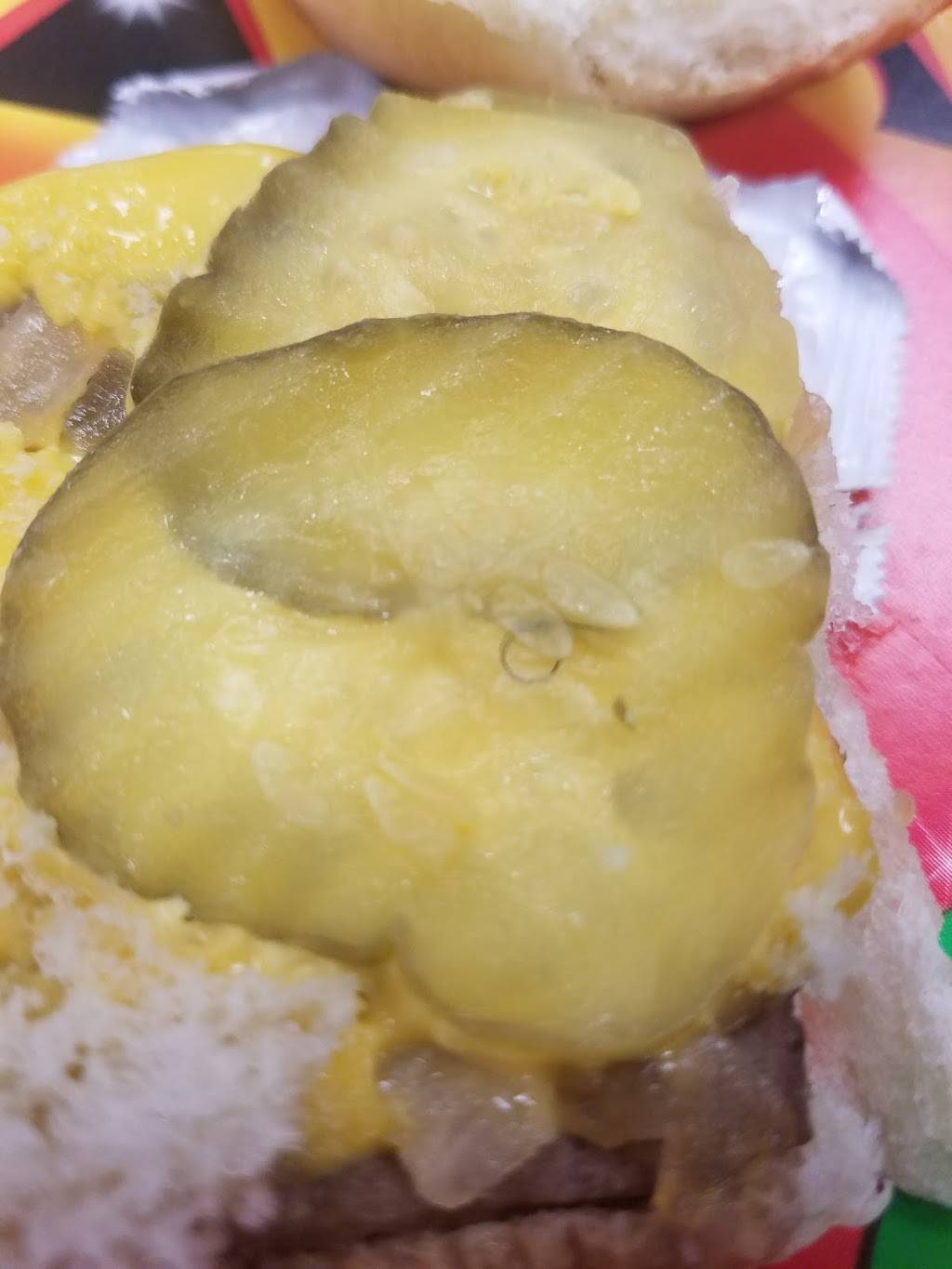 White Castle | restaurant | 5231 Jennings Station Rd, Jennings, MO 63136, USA | 3143853233 OR +1 314-385-3233