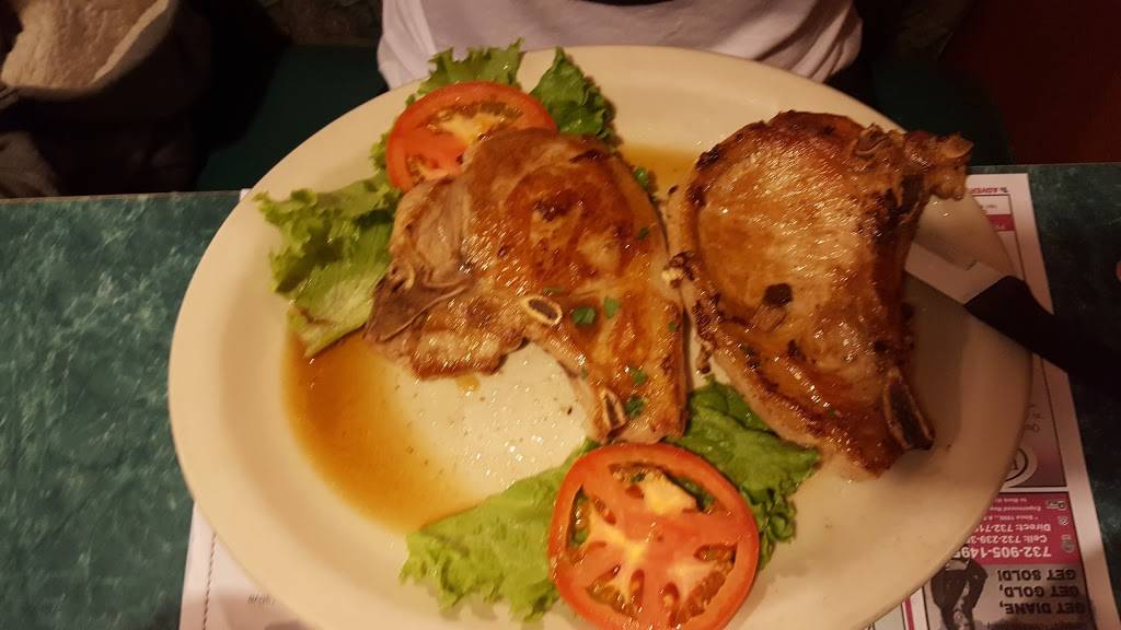 Town & Country Restaurant | restaurant | 660 Rte 37 W, Toms River, NJ 08755, USA | 7325693910 OR +1 732-569-3910