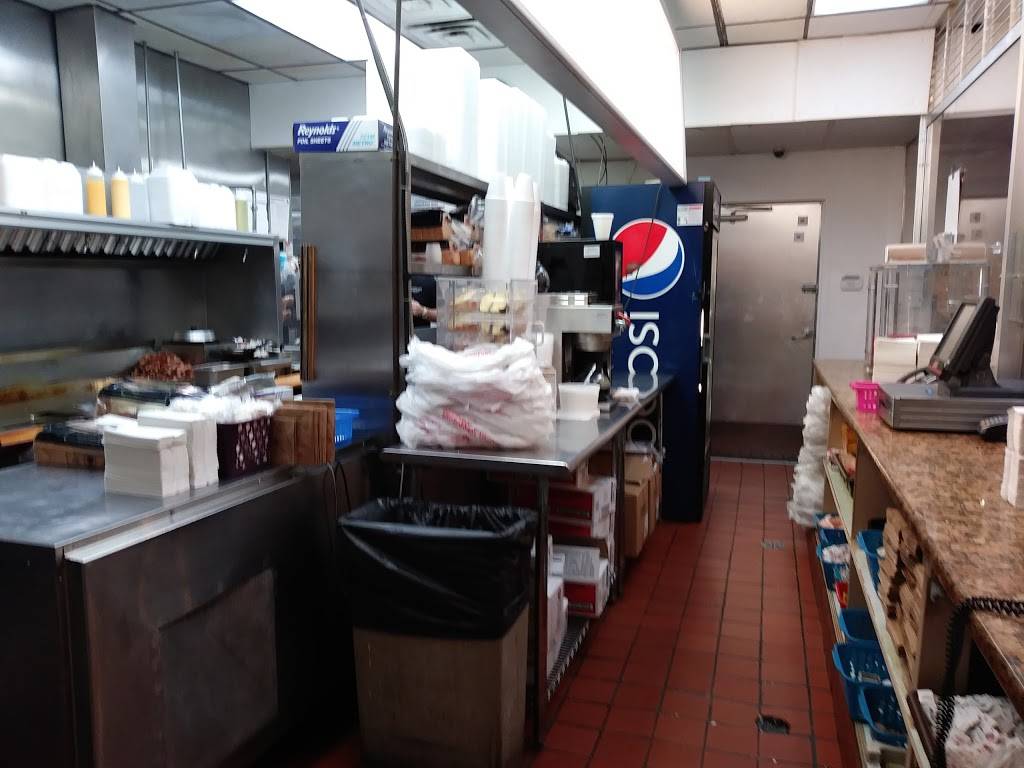 Capital Coney Island | restaurant | 8926 Eight Mile Rd, Ferndale, MI 48220, USA | 2485843773 OR +1 248-584-3773