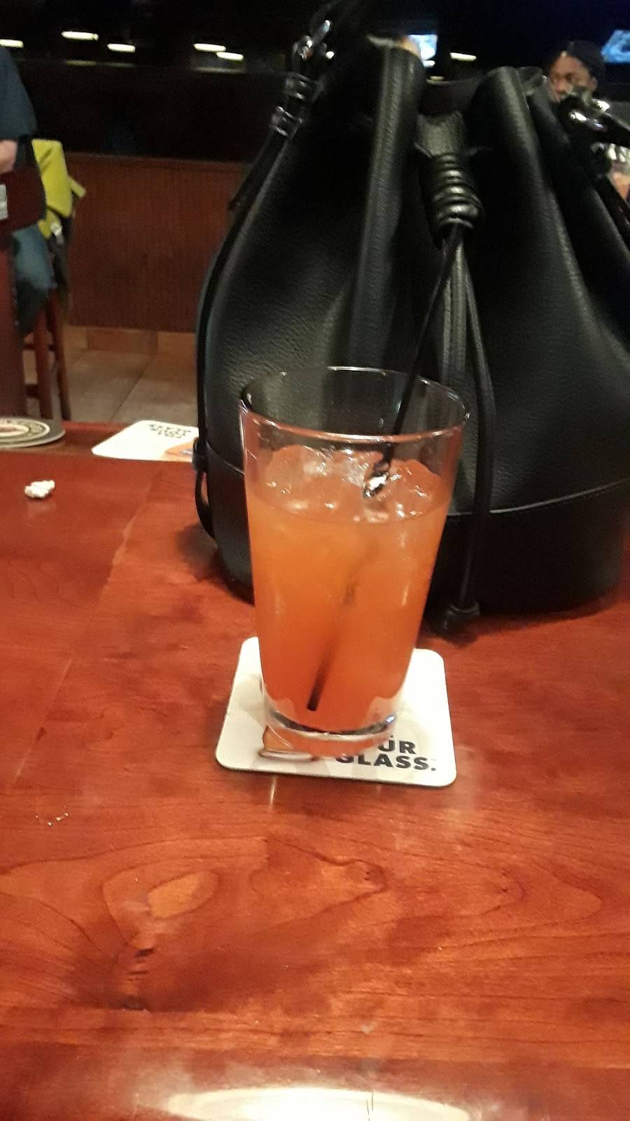 Broadway Pub & Grille | restaurant | 200 W Broadway Ave, Minneapolis, MN 55411, USA | 6123457602 OR +1 612-345-7602