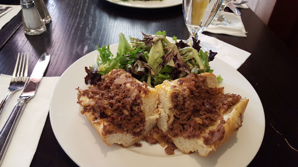 Knock Restaurant and Bar | restaurant | 225 S 12th St, Philadelphia, PA 19107, USA | 2159251166 OR +1 215-925-1166