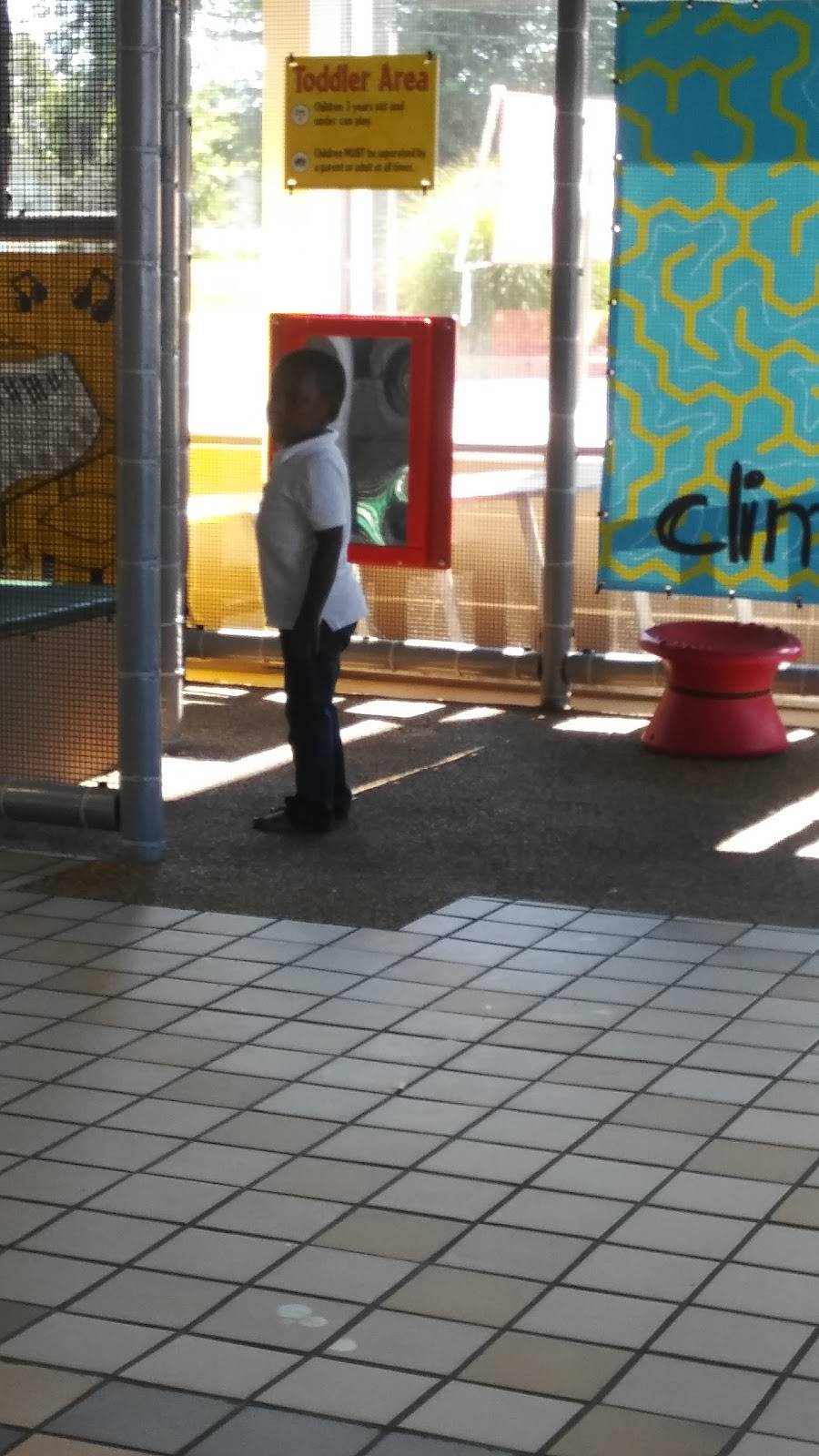 McDonalds | cafe | 338 N Jackson St, Houston, MS 38851, USA | 6624569661 OR +1 662-456-9661