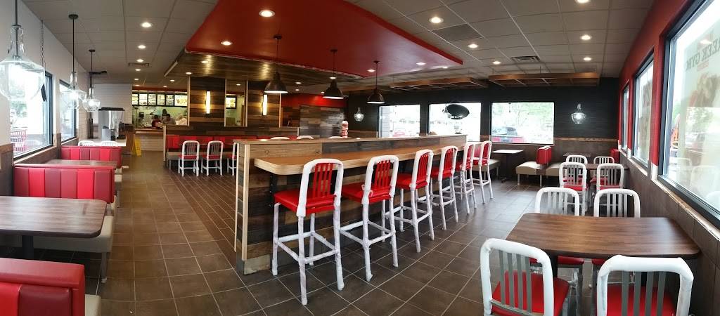 Arbys | restaurant | 4301 Elkhorn Blvd, Sacramento, CA 95842, USA | 9163441339 OR +1 916-344-1339