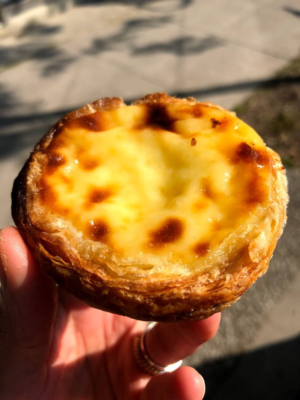 Brazil Bakery & Pastry Ltd | restaurant | 1566 Dundas St W, Toronto, ON M6K 1T5, Canada | 4165312888 OR +1 416-531-2888