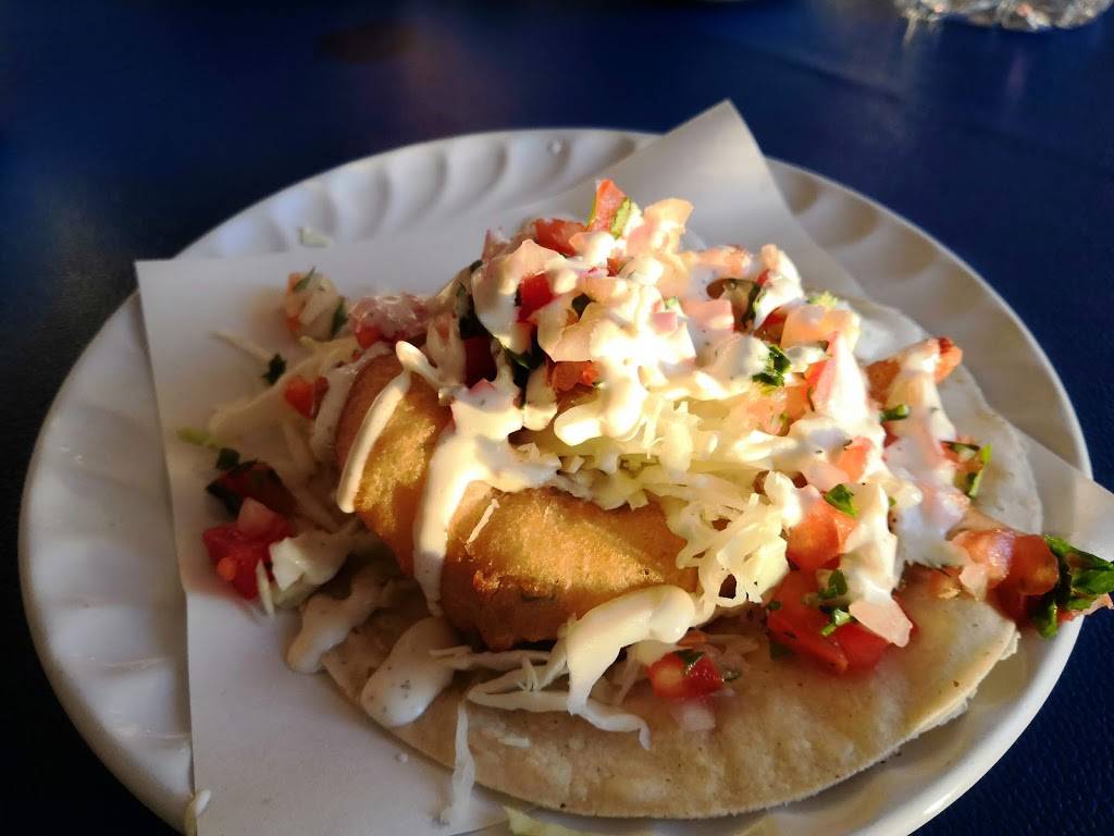 Roccos | restaurant | Avenida del Pacífico Loc 321, Playas, de Tijuana, 22500 Tijuana, B.C., Mexico | 016646300766 OR +52 664 630 0766