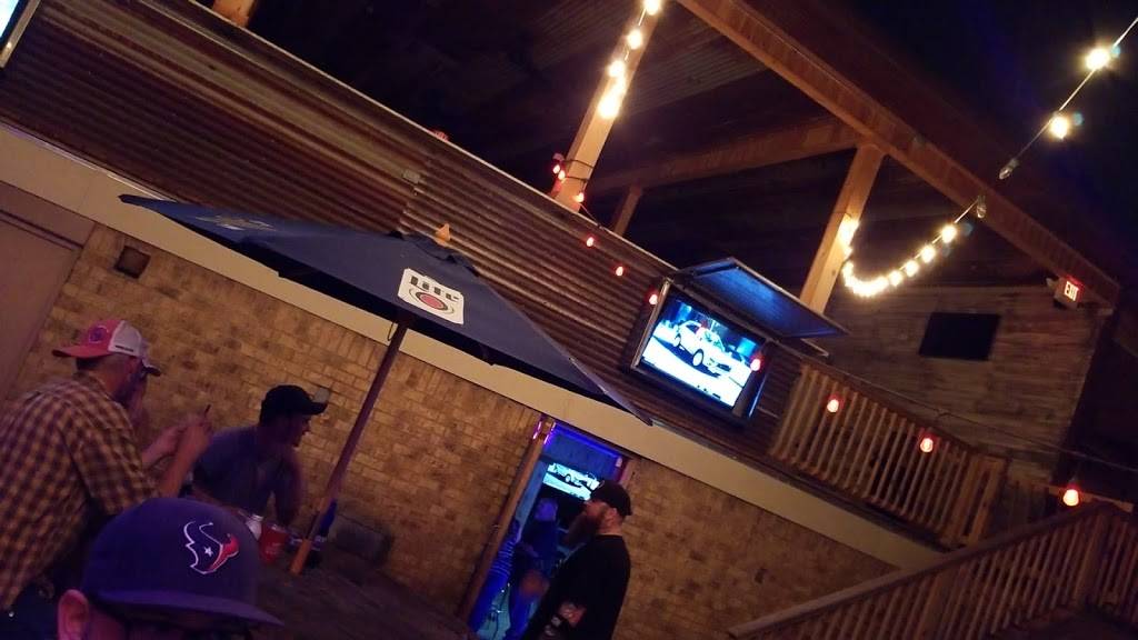 1886 Humble Backyard | restaurant | 7015 Manor Way #2172, Humble, TX 77396, USA | 2814414007 OR +1 281-441-4007