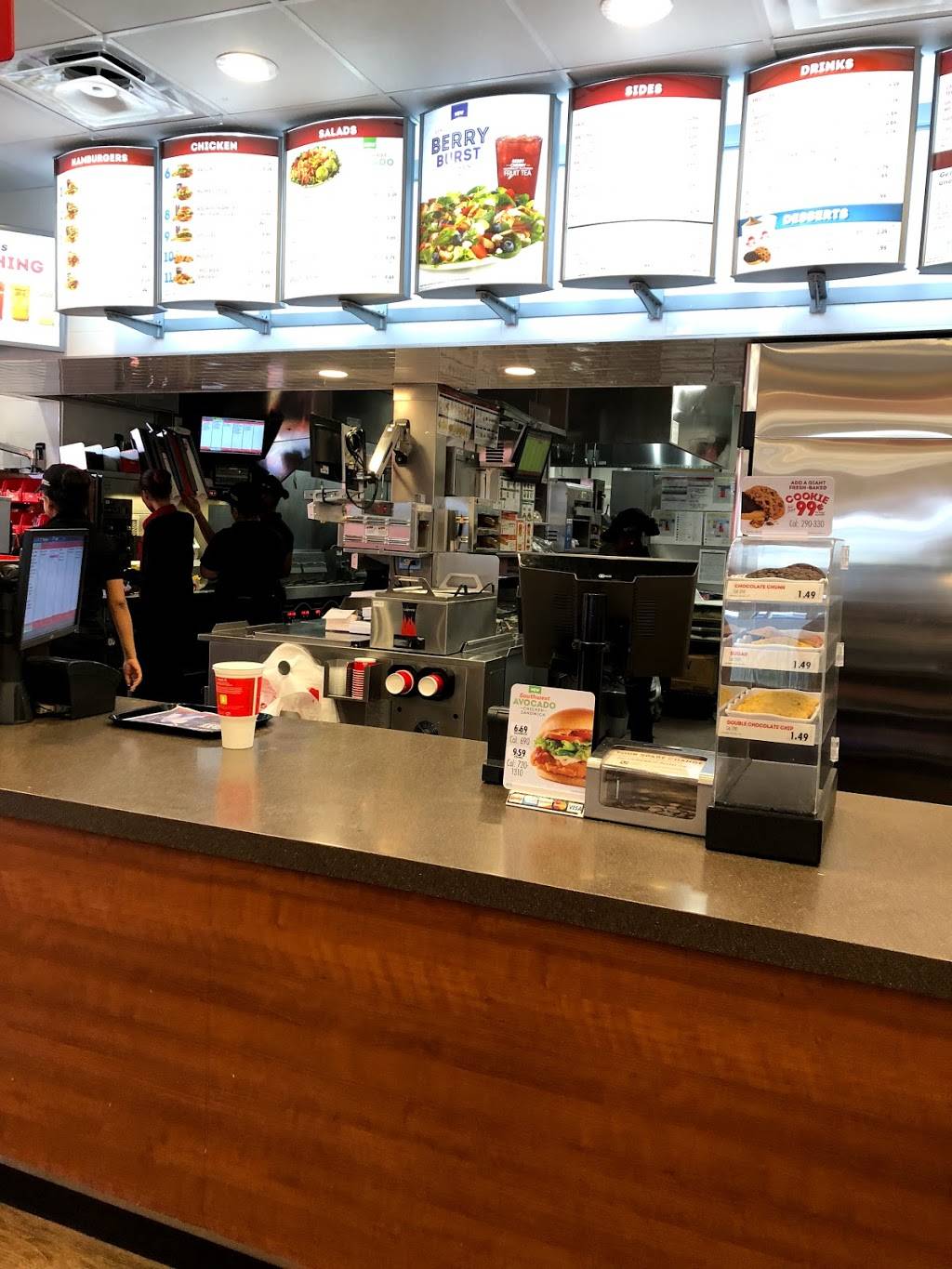 Wendys | restaurant | 2140 Westchester Ave, Bronx, NY 10462, USA | 7184096174 OR +1 718-409-6174