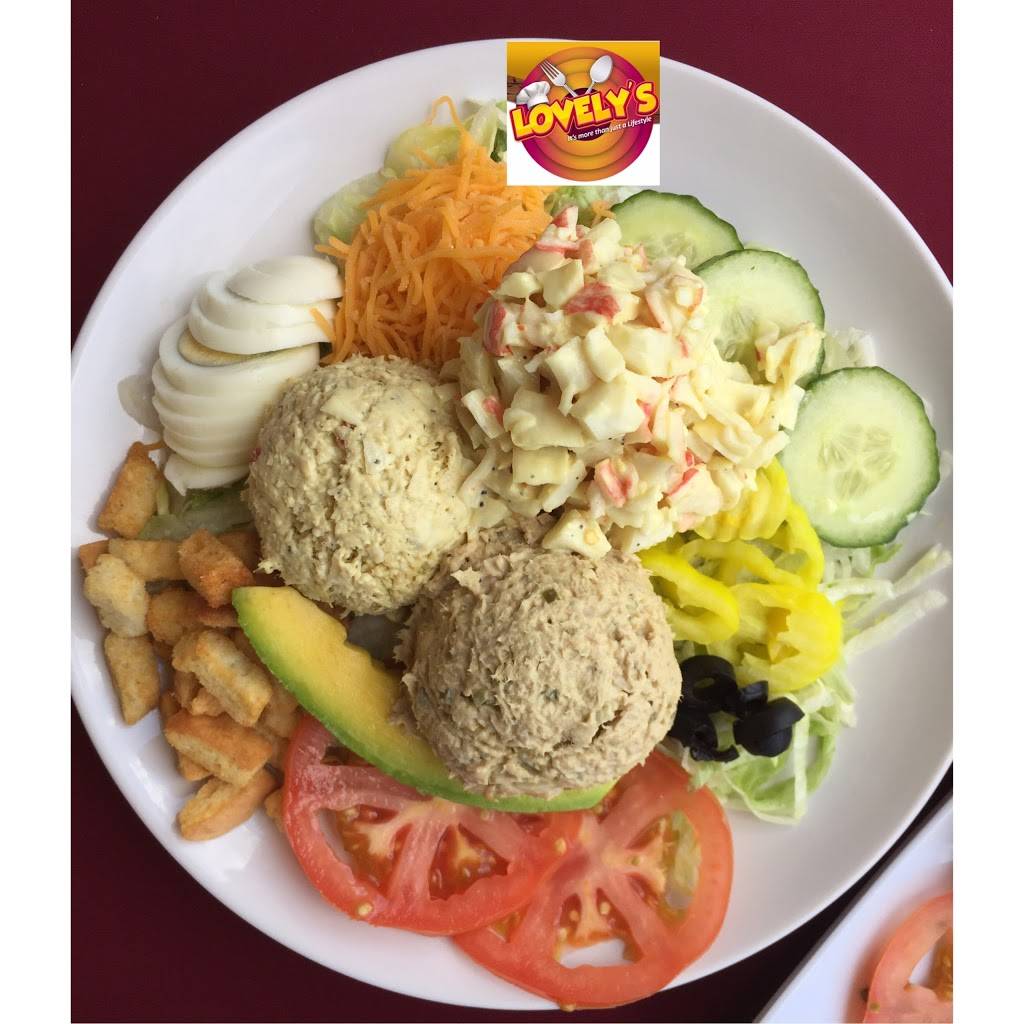 Lovelys On The Go | restaurant | 1806 NW 183rd St, Miami Gardens, FL 33056, USA | 3056217977 OR +1 305-621-7977