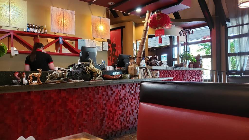 Chopsticks China Bistro | restaurant | 100 N Peachtree Pkwy, Peachtree City, GA 30269, USA | 6789021885 OR +1 678-902-1885