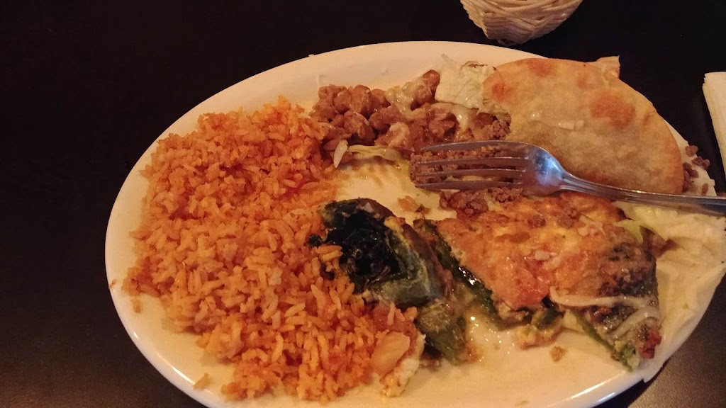 Popsies Bar & Grill | restaurant | 203 E Main St, Fowler, CA 93625, USA | 5598341209 OR +1 559-834-1209