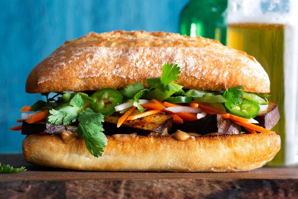 Phở Lăng Cô | restaurant | 2233 S Monaco Pkwy #105, Denver, CO 80222, USA | 7205024482 OR +1 720-502-4482