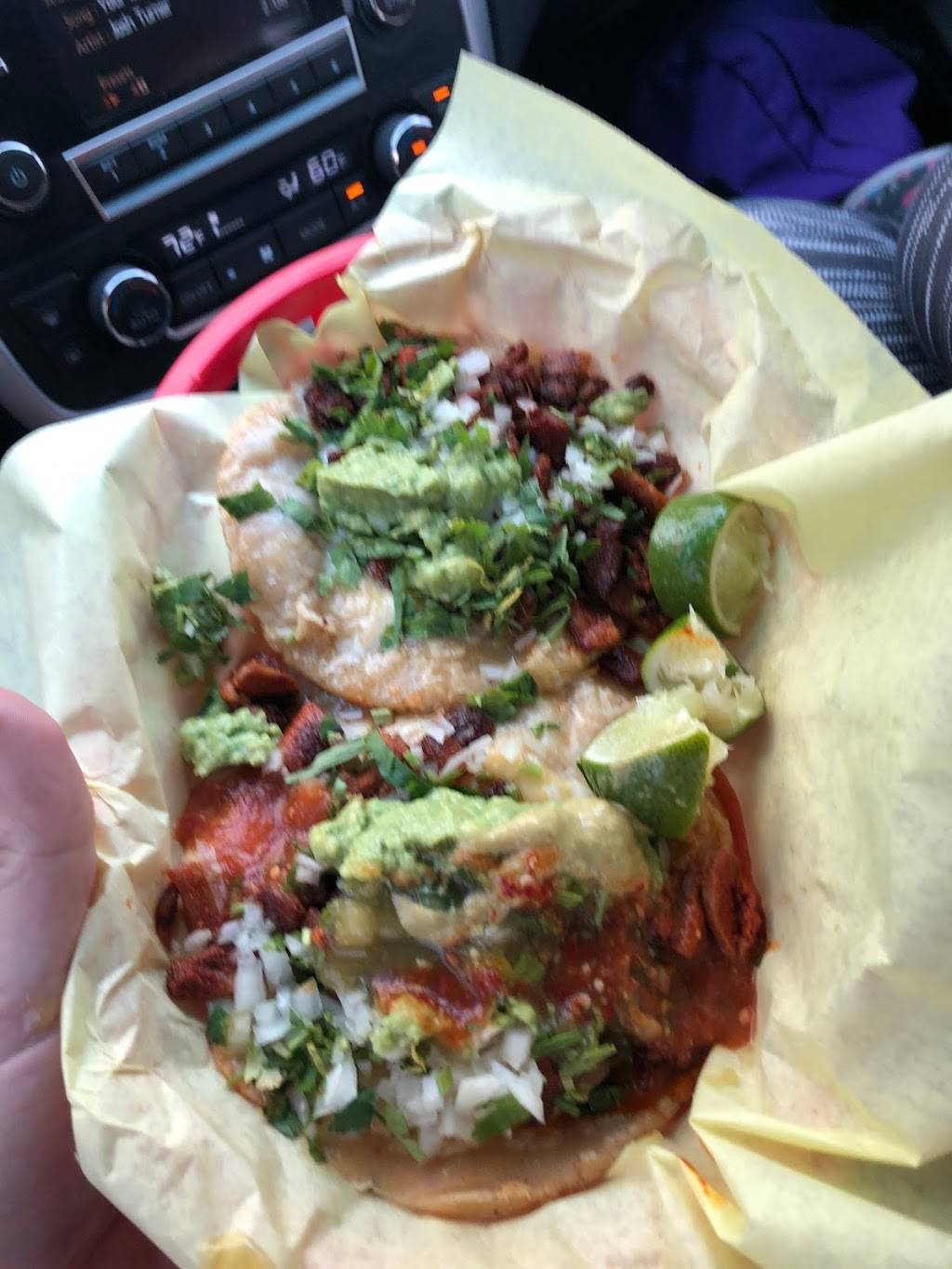 Valeries Taco Stand | restaurant | 2213 El Camino Real suite d, Oceanside, CA 92054, USA | 7602315458 OR +1 760-231-5458