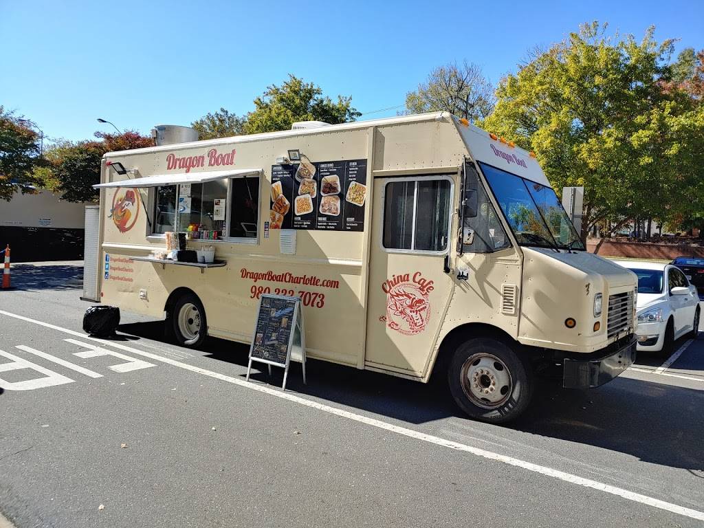 SouthPark Eats Alternative | restaurant | 5950 Fairview Rd, Charlotte, NC 28210, USA | 7042954037 OR +1 704-295-4037