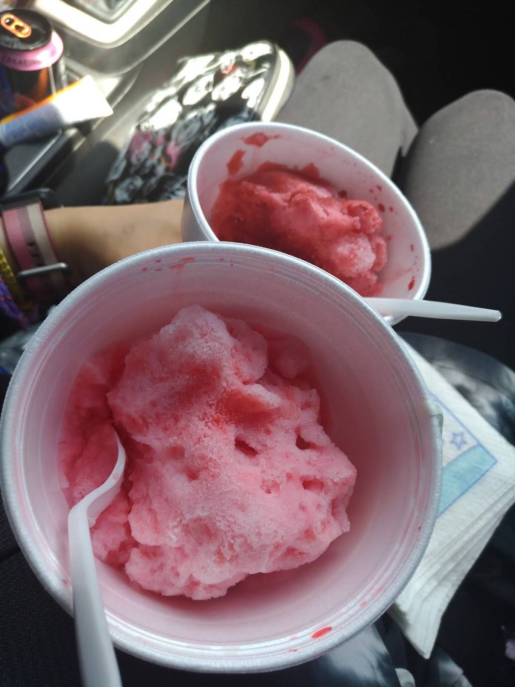 Pelican’s Snoballs | restaurant | 1501 Cleveland Hwy, Dalton, GA 30721, USA | 7065086290 OR +1 706-508-6290