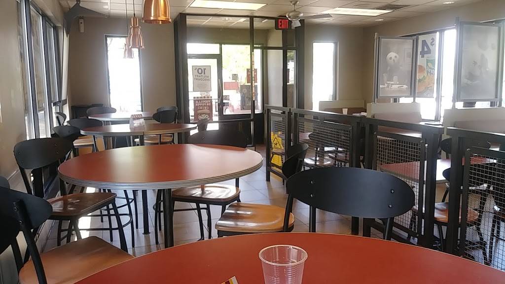 Jack in the Box | restaurant | 753 W Lamar Blvd, Arlington, TX 76012, USA | 8178612888 OR +1 817-861-2888