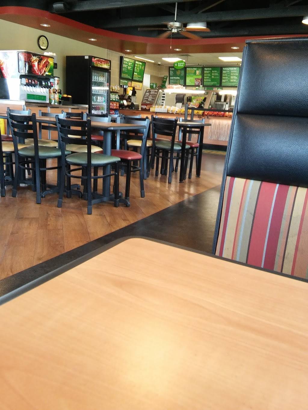 Subway Restaurants | restaurant | 2204 E Columbus Dr, East Chicago, IN 46312, USA | 2194135273 OR +1 219-413-5273