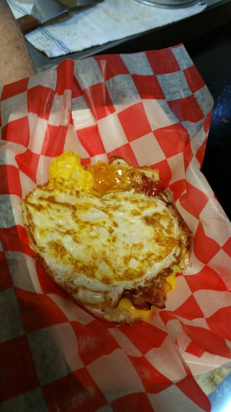 The Big Cheese | restaurant | Dr, Pooler, GA 31322, USA | 9123986605 OR +1 912-398-6605