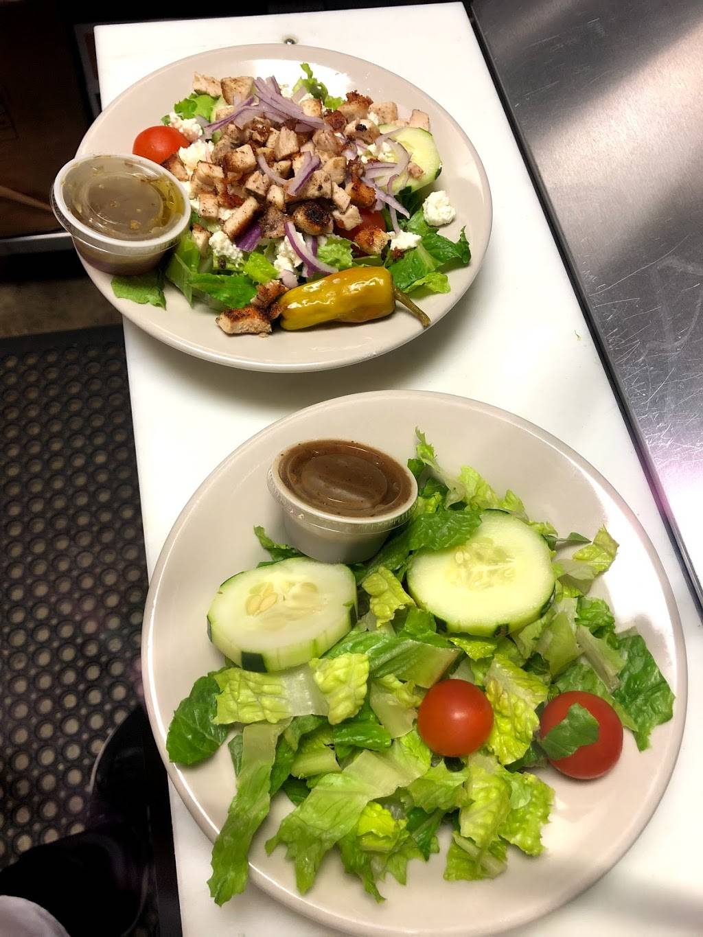 Sal’s Family Pizza | restaurant | 5545 Edmondson Pike, Nashville, TN 37211, USA | 6159532056 OR +1 615-953-2056